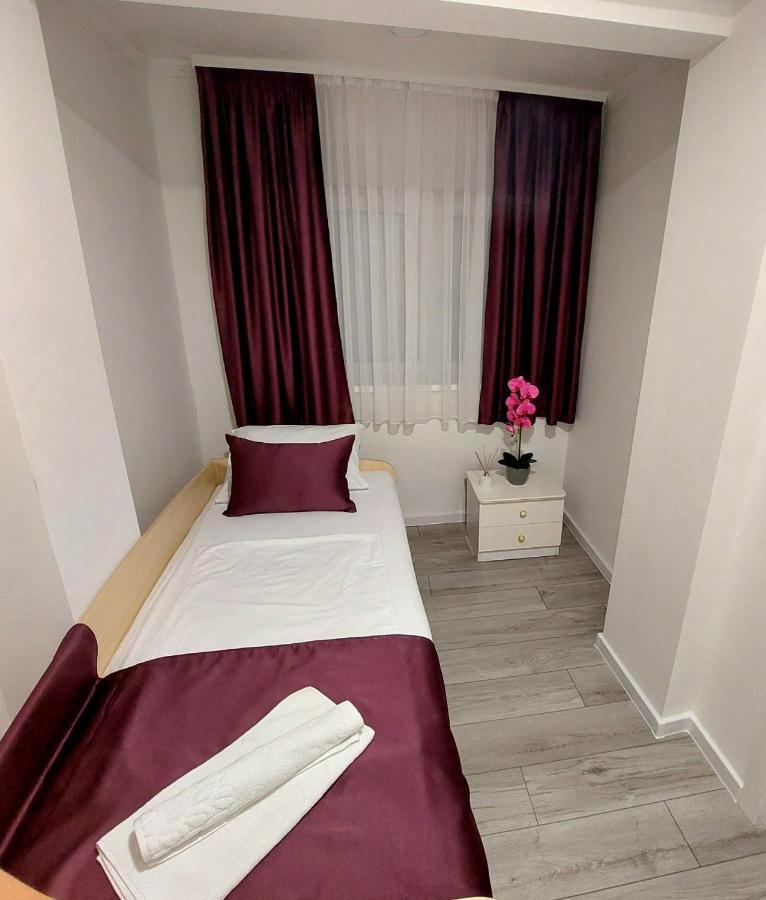 Big Delux Apartment Mostar Buitenkant foto
