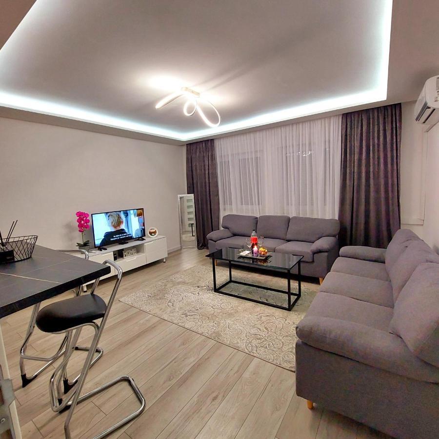 Big Delux Apartment Mostar Buitenkant foto