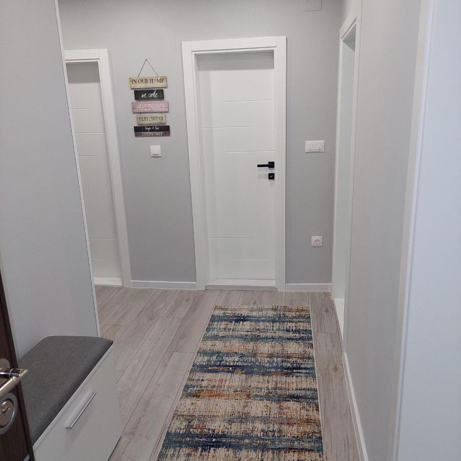 Big Delux Apartment Mostar Buitenkant foto