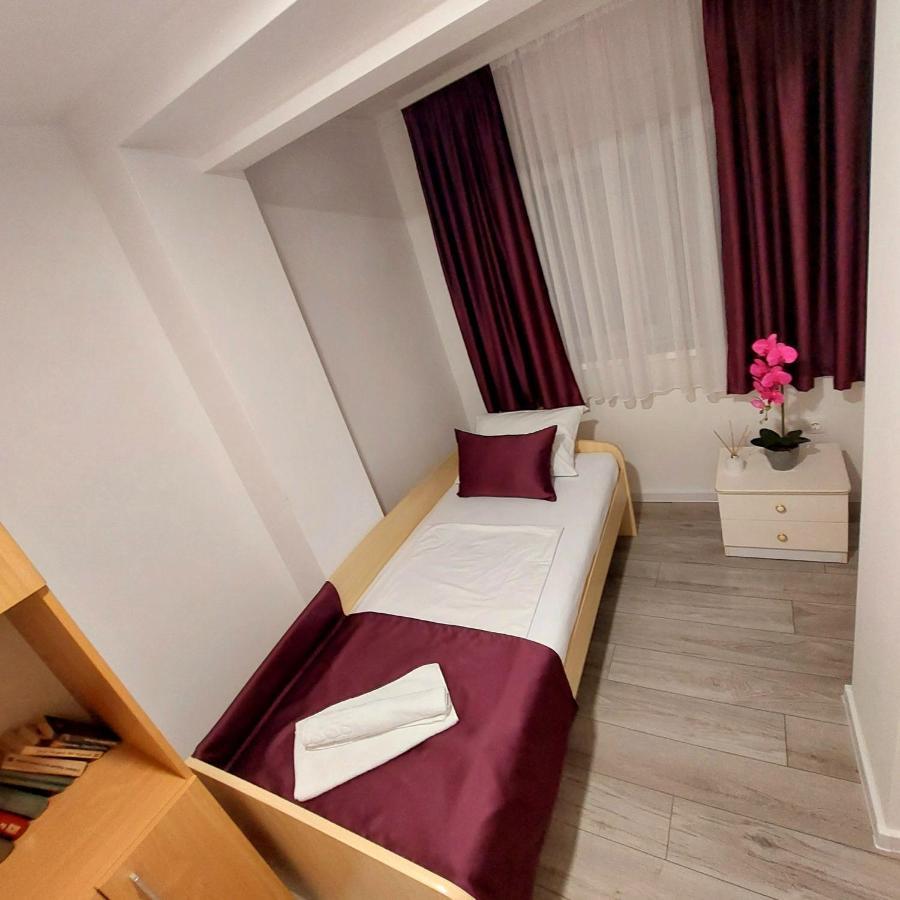 Big Delux Apartment Mostar Buitenkant foto